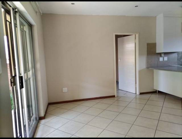 3 BEDROOM APARTMENT FOR SALE IN SAGEWOOD